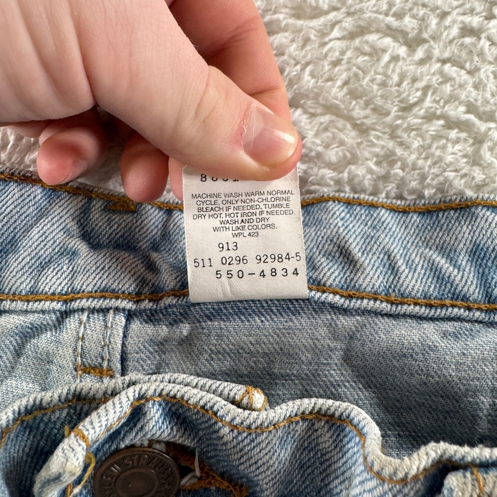 Vintage Levis 550 Jeans Mens 38x32 Blue Relaxed Tapered 90s Light Wash Made USA - Picture 8 of 13